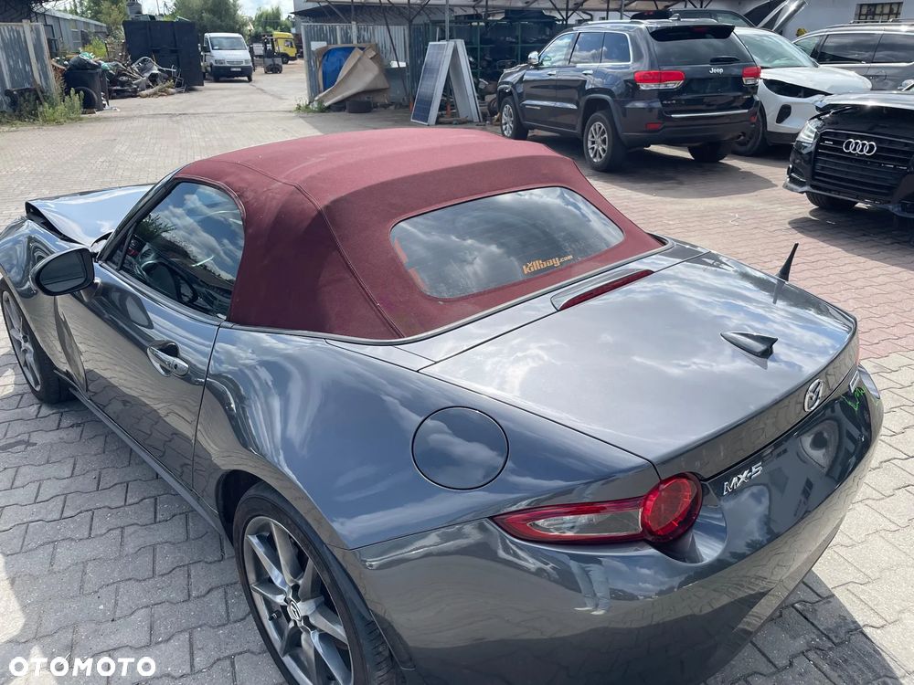 Mazda MX-5 - 8