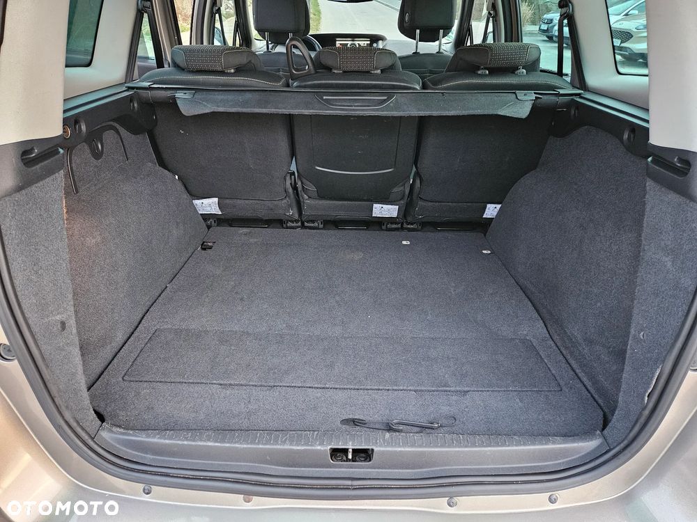 Renault Grand Scenic 1.6 16V 110 Dynamique - 22