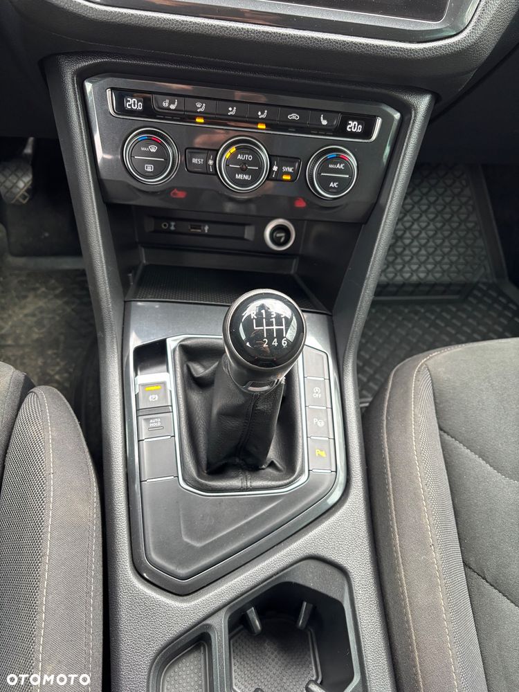 Volkswagen Tiguan 2.0 TDI SCR (BlueMotion Technology) Comfortline - 12