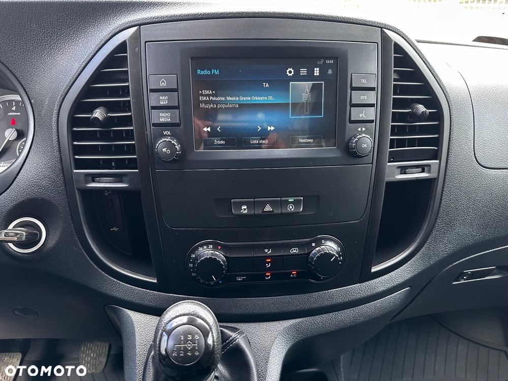 Mercedes-Benz Vito - 24