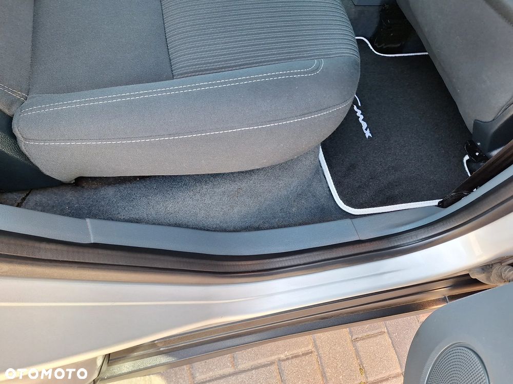 Ford C-MAX 1.6 TDCi Titanium - 28