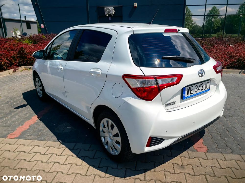 Toyota Yaris 1.5 Active - 9