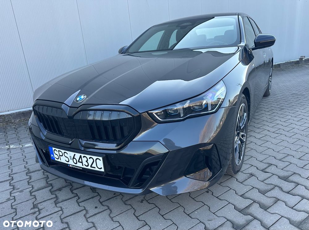 BMW Seria 5 - 1