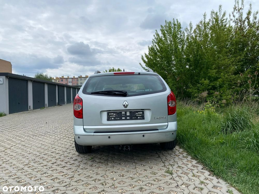 Renault Laguna - 11