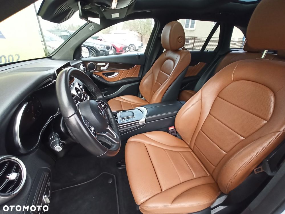 Mercedes-Benz GLC - 7