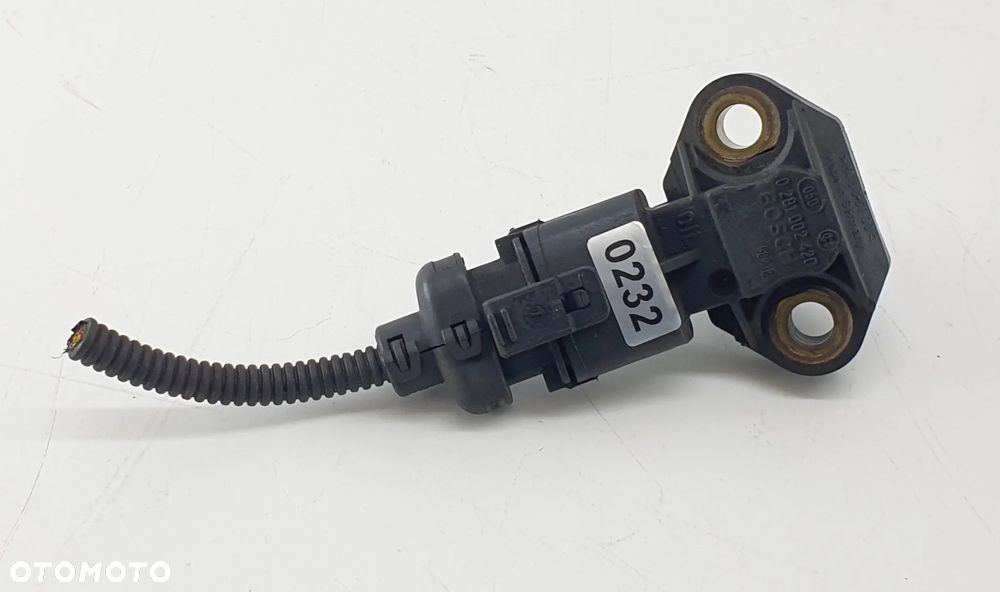 IVECO EUROCARGO  CZUJNIK DOŁADOWANIA CISNIENIA TURBINY  0281002420 - 1