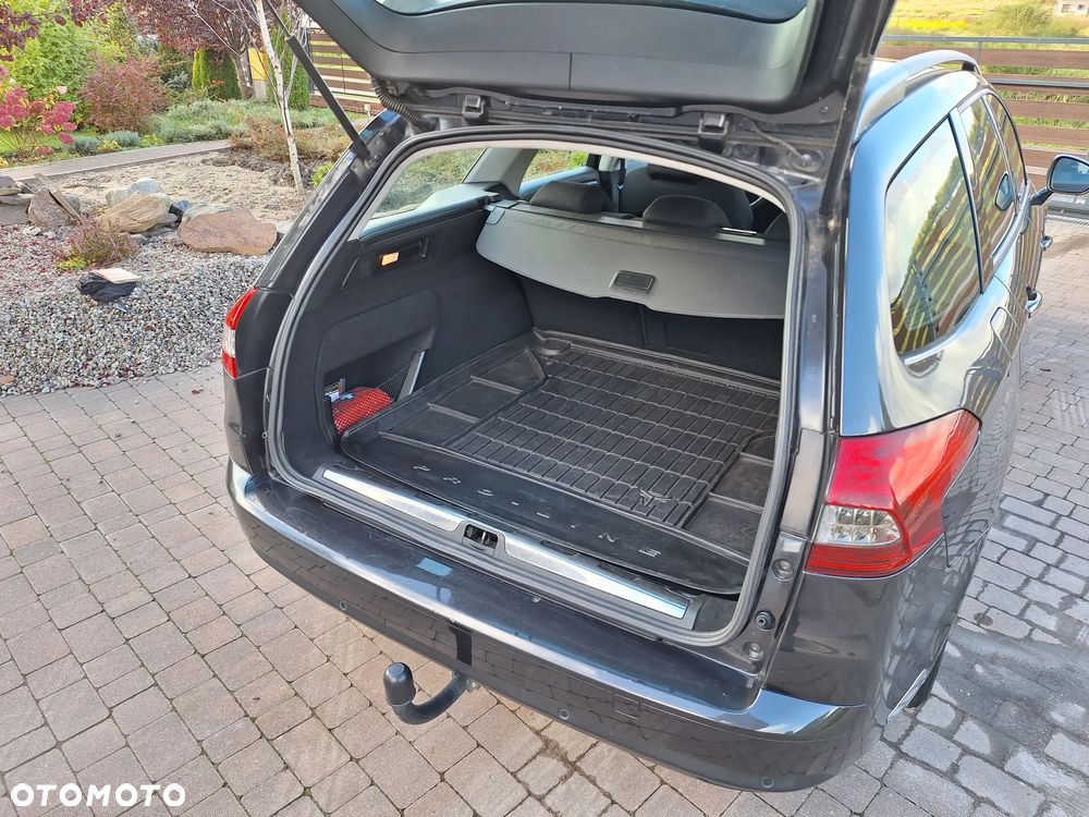 Citroën C5 Tourer HDi 115 FAP Tendance - 17