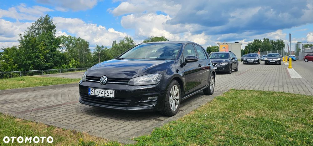 Volkswagen Golf - 18