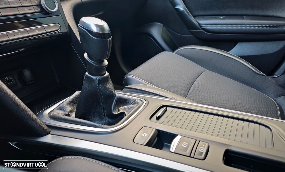 Renault Mégane Sport Tourer 1.5 Blue dCi Intens - 29