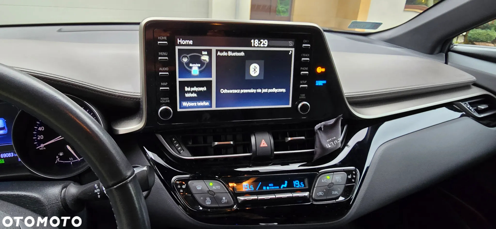 Toyota C-HR 1.8 Hybrid Selection - 11