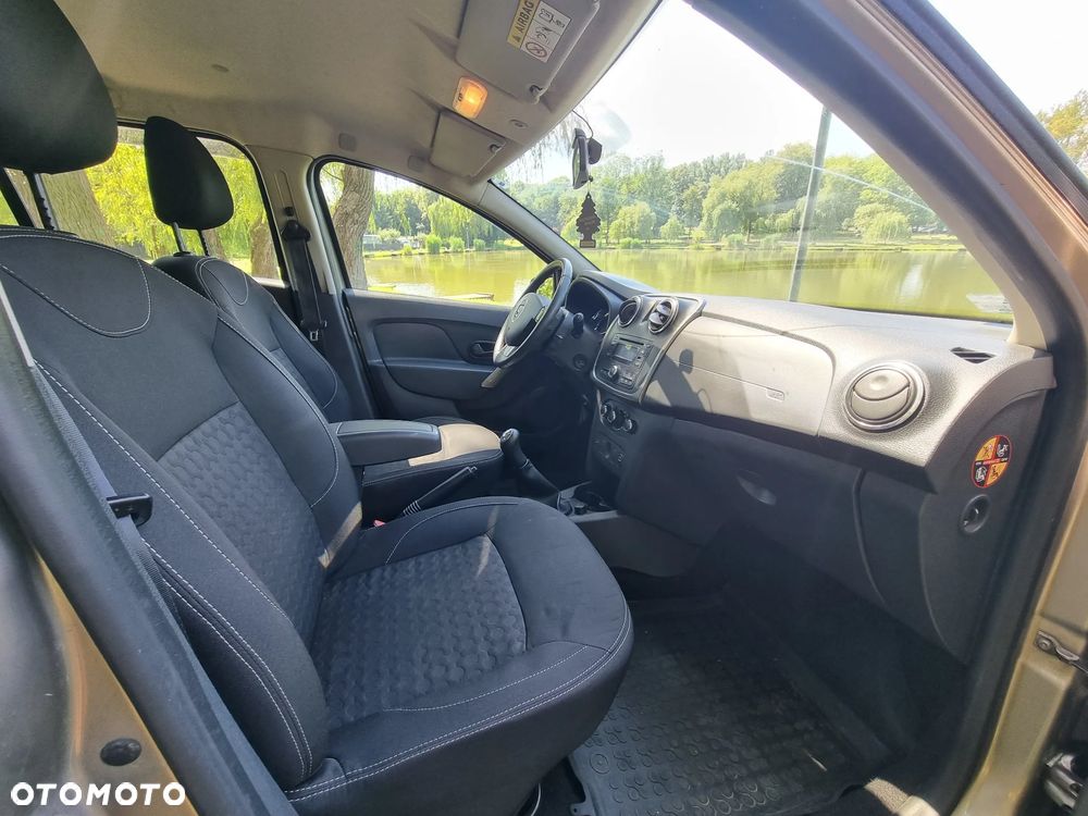 Dacia Sandero 1.2 16V Ambiance EU6 - 6