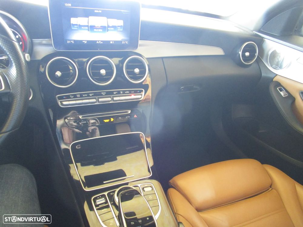 Mercedes-Benz C 350 e T 7G-TRONIC AMG Line - 42