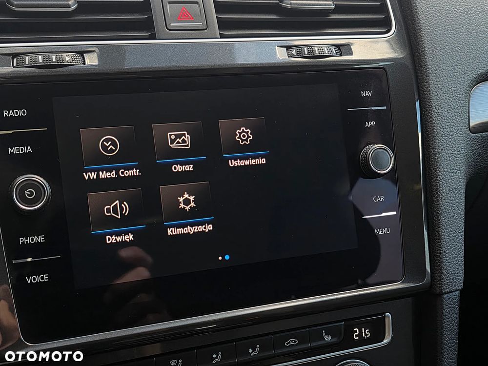 Volkswagen Golf 2.0 TDI SCR DSG Move - 17