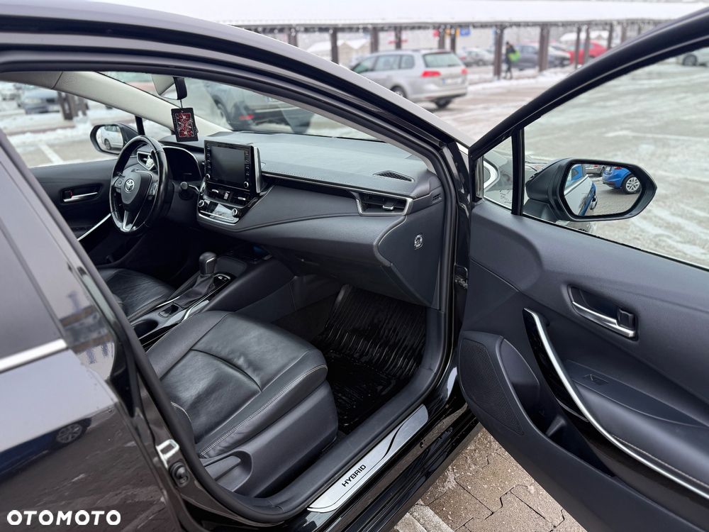 Toyota Corolla 1.8 Hybrid GPF Executive - 19