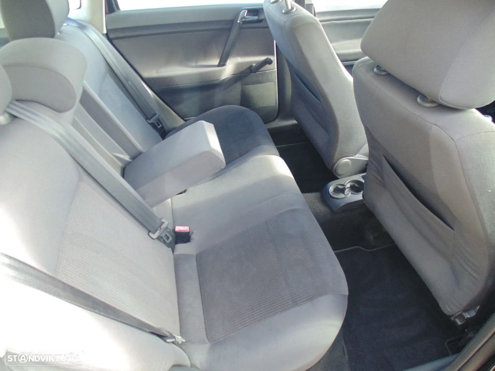 VW Polo 1.4 TDi Trendline - 16