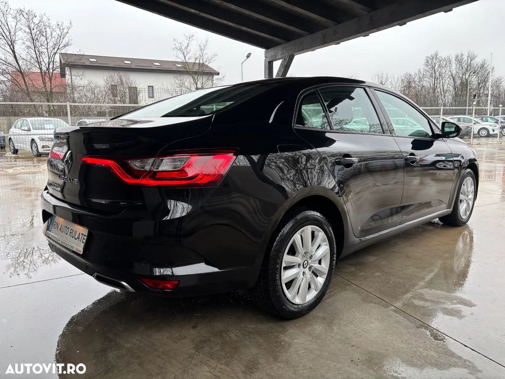 Renault Megane TCe GPF EDC Intens - 9