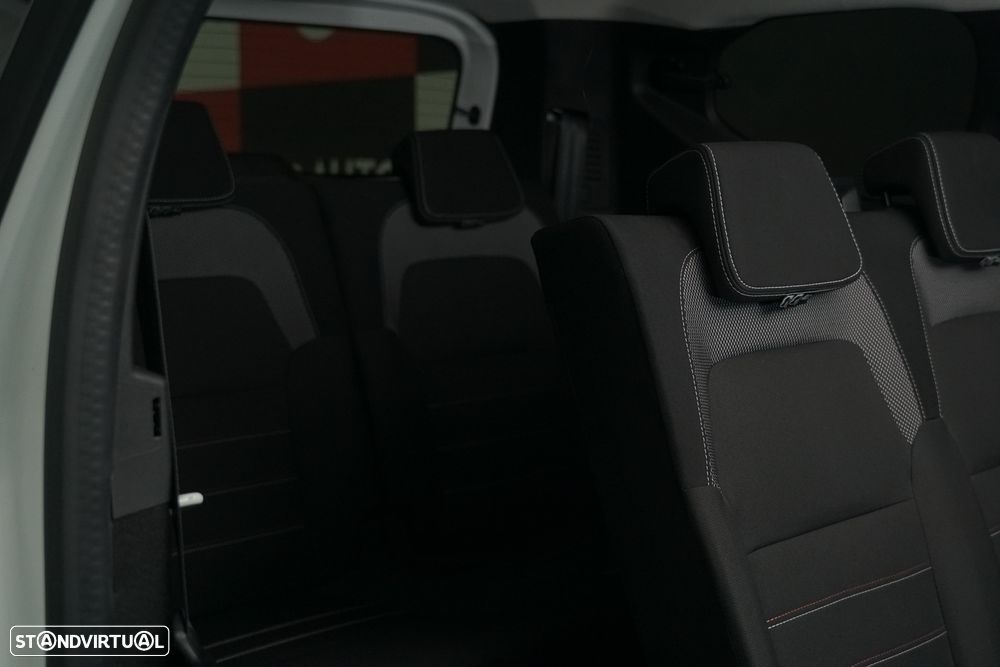 Dacia Jogger 1.0 TCe Extreme 7L - 11