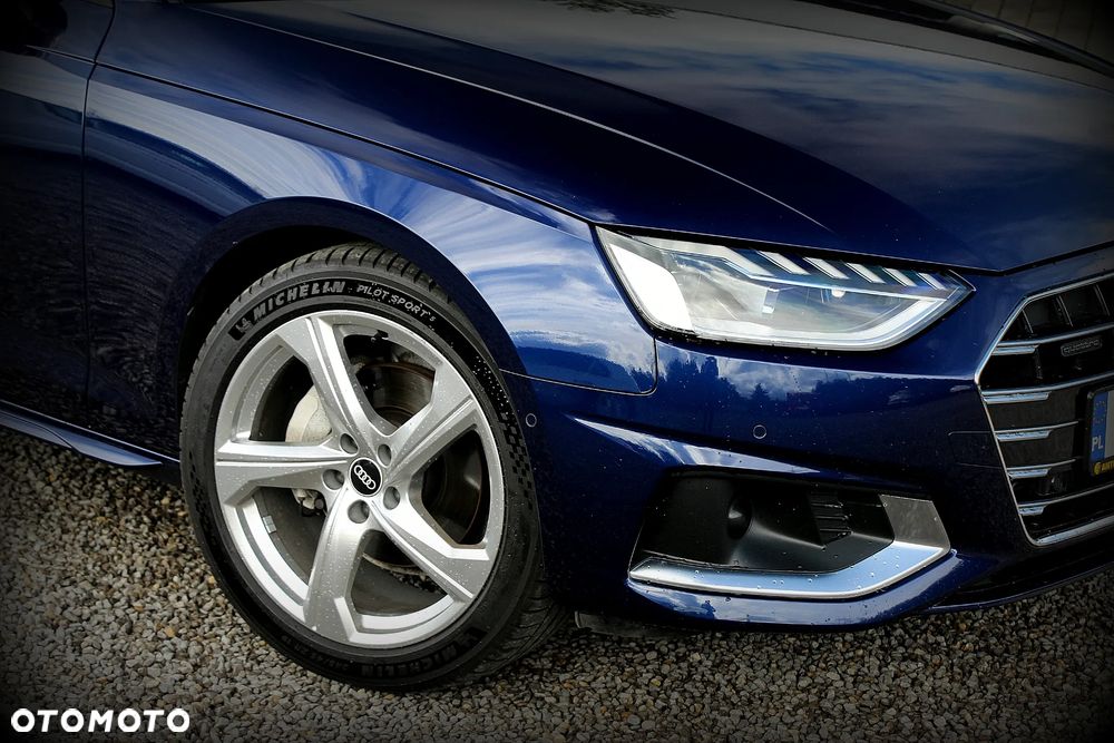 Audi A4 Avant 40 TDI quattro S tronic advanced - 3