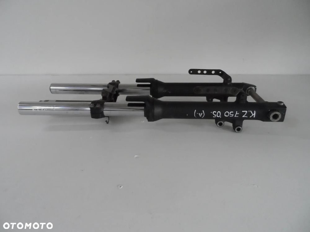 KAWASAKI Z 750 05' ROK zawieszenie przód lagi, półka dolna, ośka - 3