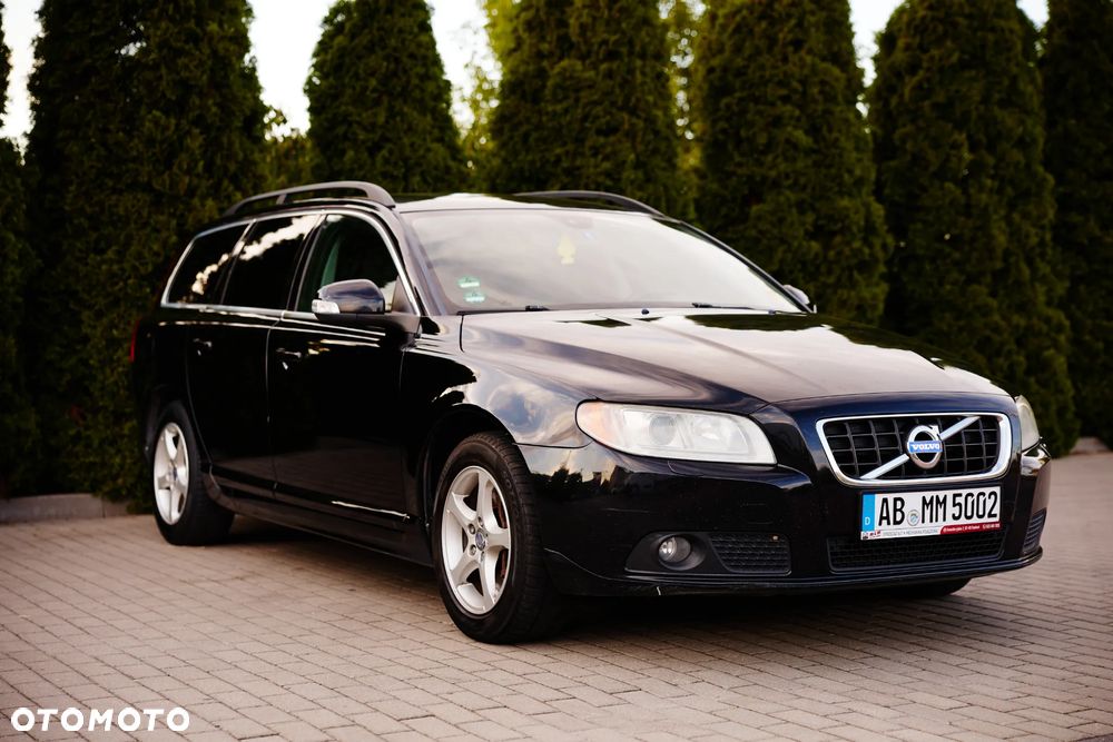 Volvo V70 2.5T Momentum - 10