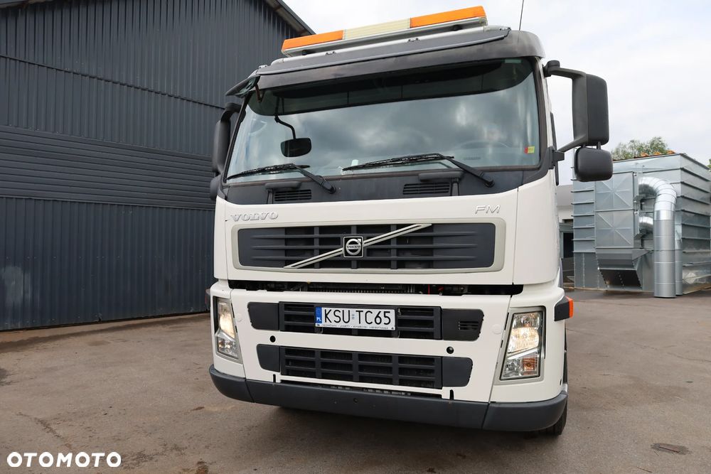 Volvo FM 330 - 5