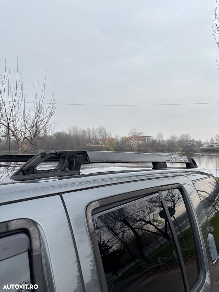 Nissan Pathfinder 2.5 dCi Comfort - 30