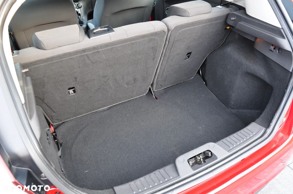 Ford Fiesta 1.25 Ambiente - 35