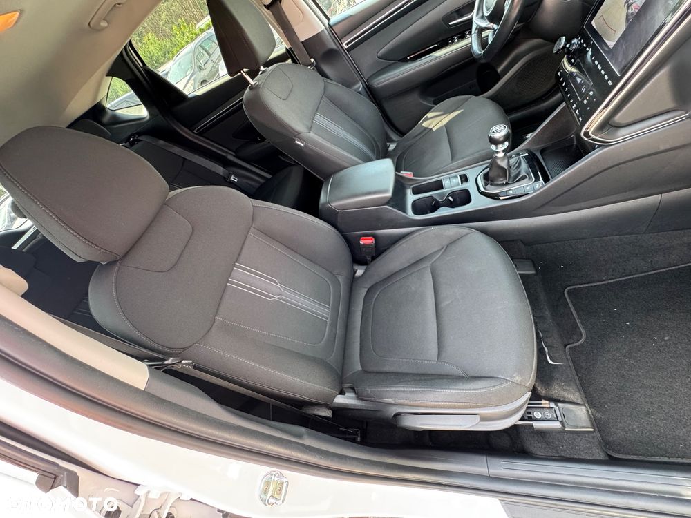 Hyundai Tucson - 22