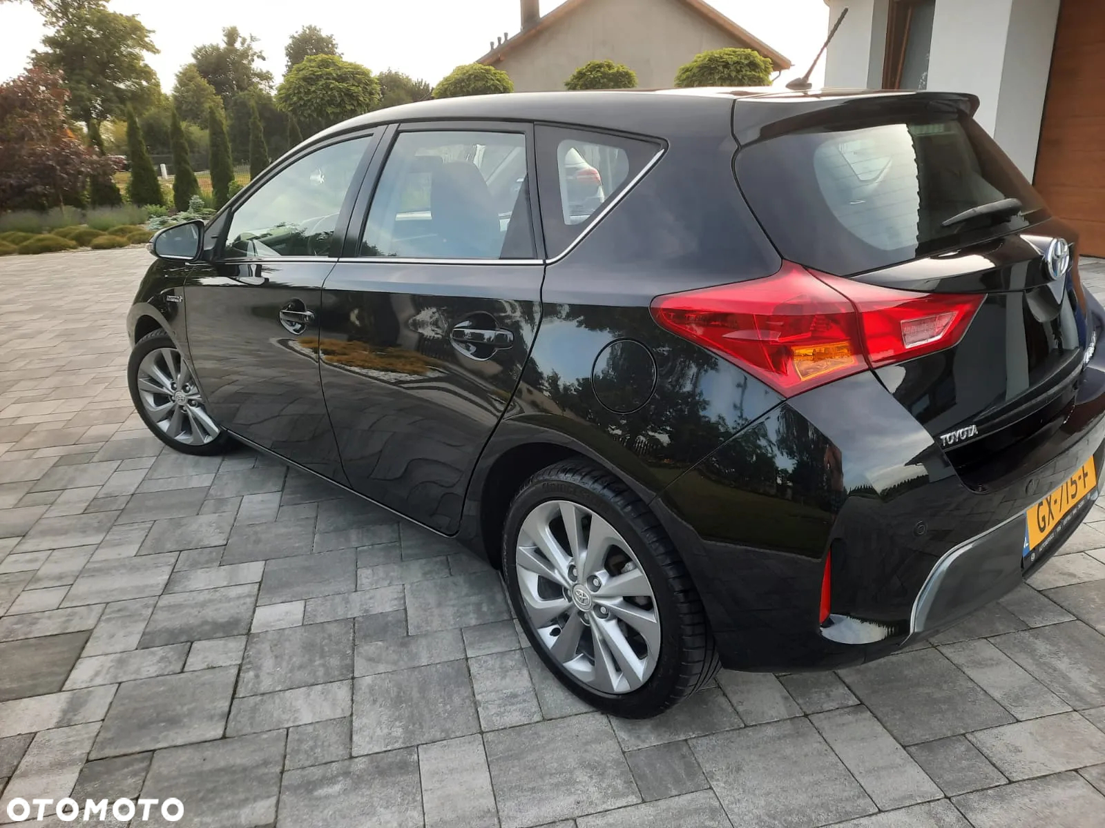 Toyota Auris 1.8 VVT-i Hybrid Automatik Edition - 8