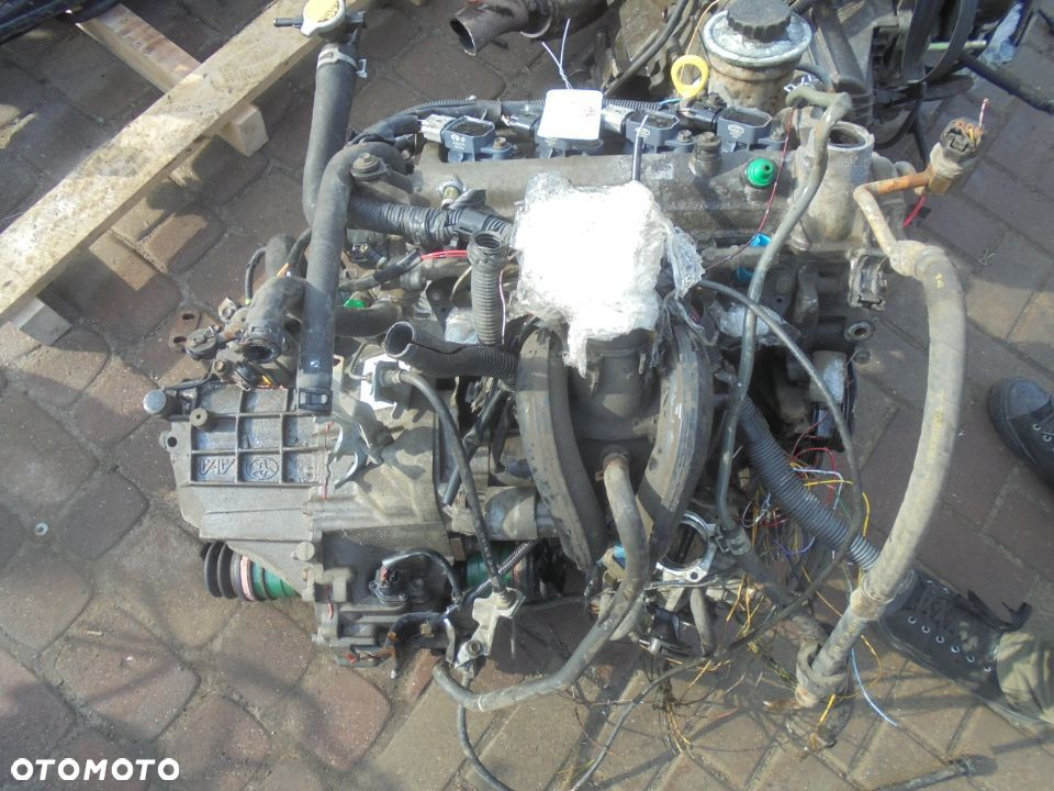 SILNIK TOYOTA YARIS 99-05 1.0 1SZ-FE 50KW 68KM - 2