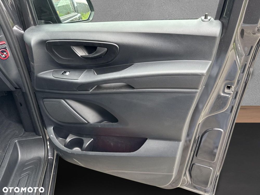 Mercedes-Benz Vito - 20