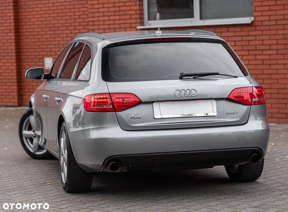 Audi A4 Avant - 8