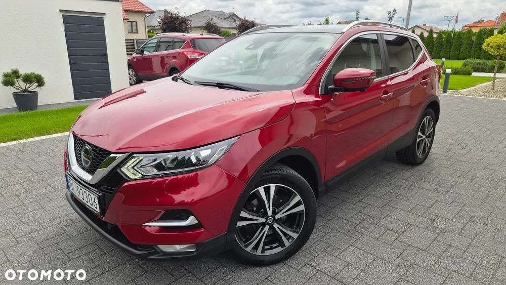 Nissan Qashqai 1.3 DIG-T N-WAY - 28