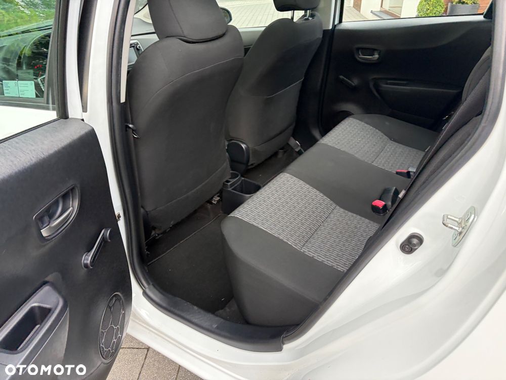Toyota Yaris 1.33 Selection Passion - 19