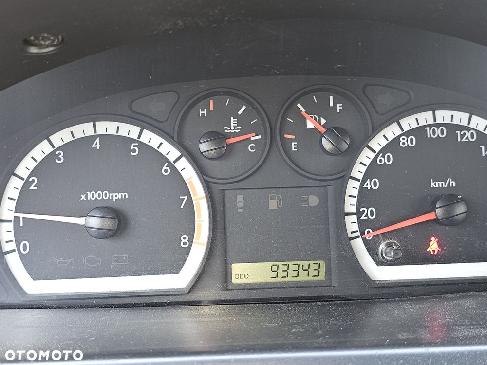 Chevrolet Aveo - 6