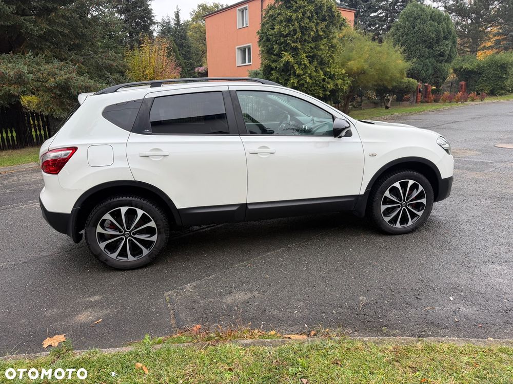Nissan Qashqai 2.0 Tekna - 8