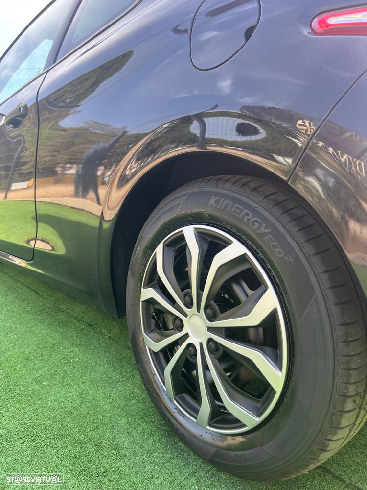 Peugeot 208 1.2 VTi Allure - 4