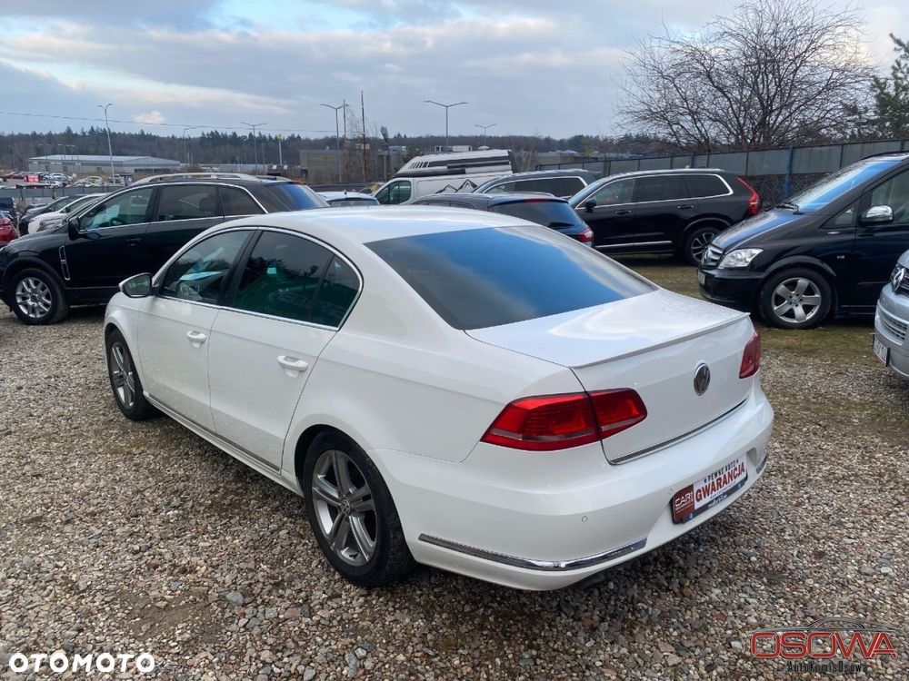 Volkswagen Passat - 21