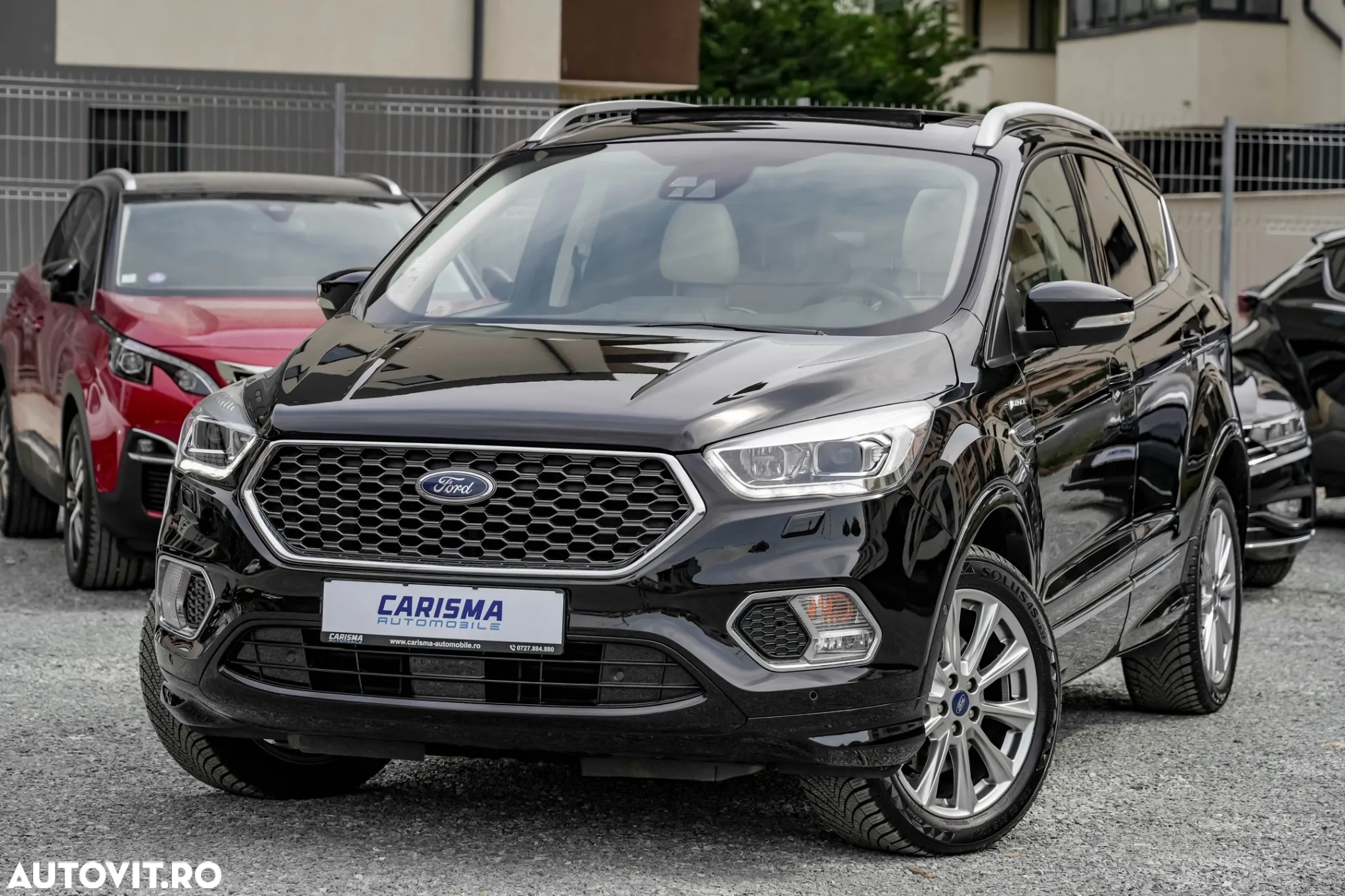 Ford Kuga 2.0 TDCi 4WD Powershift Vignale - 2