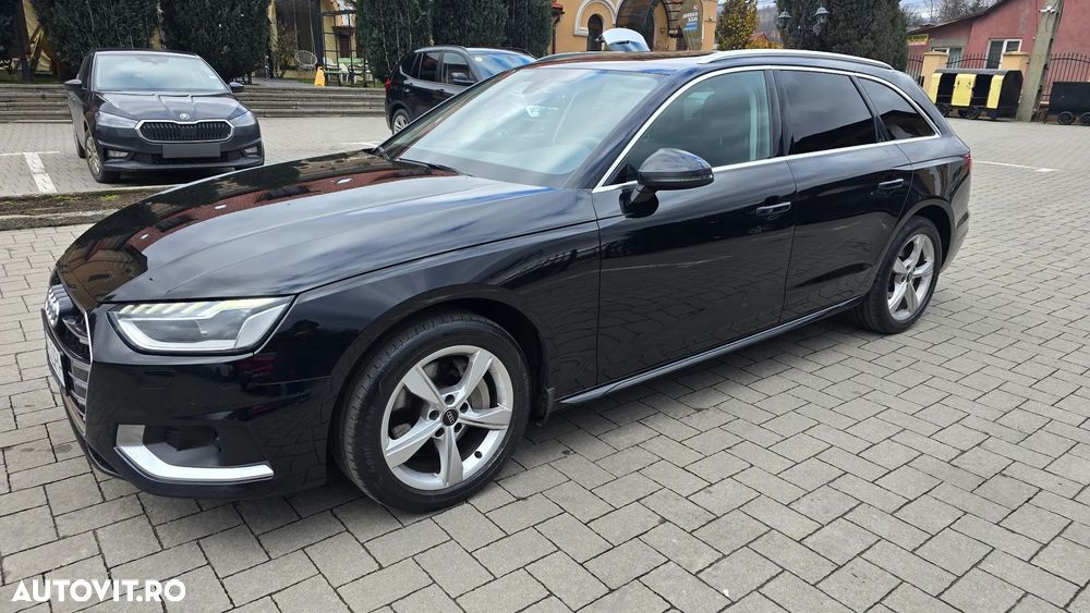 Audi A4 2.0 40 TDI quattro S tronic MHEV Basic - 1