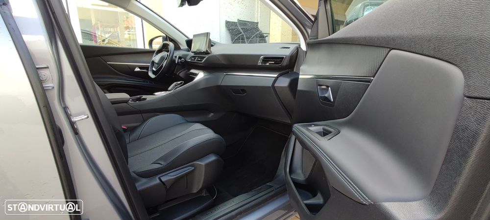 Peugeot 3008 225 e-EAT8 Allure Pack - 16