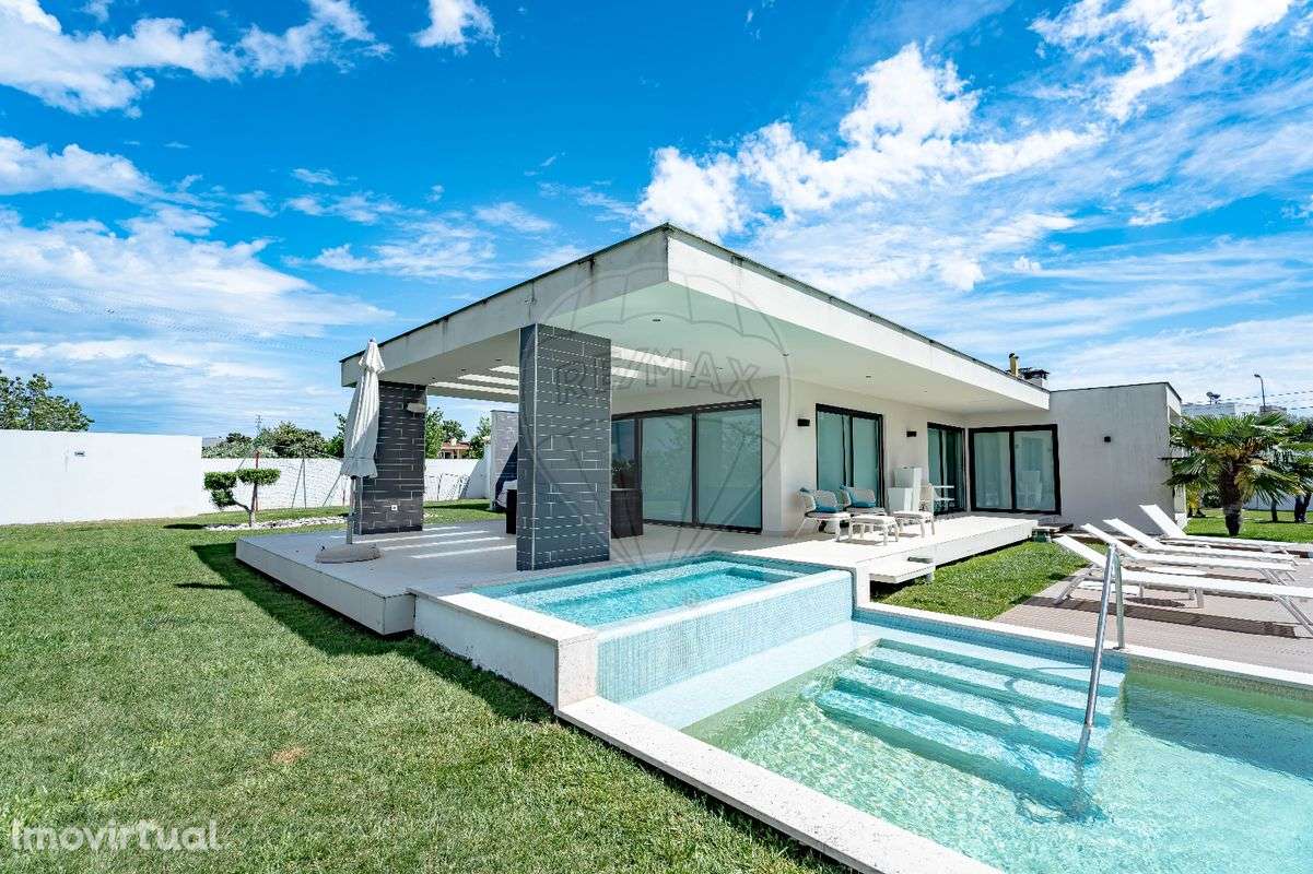 Moradia T0 para venda - Grande imagem: 3/25