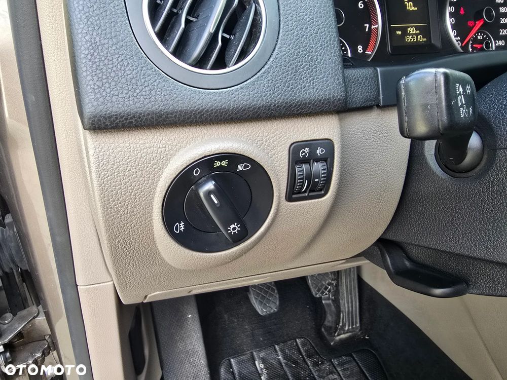 Volkswagen Golf Plus 1.4 Comfortline - 16