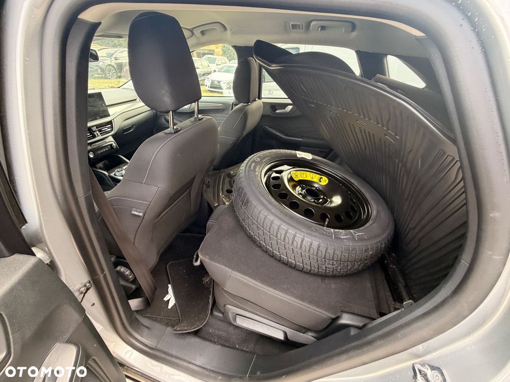Ford Kuga 2.5 Duratec FHEV TITANIUM X - 30