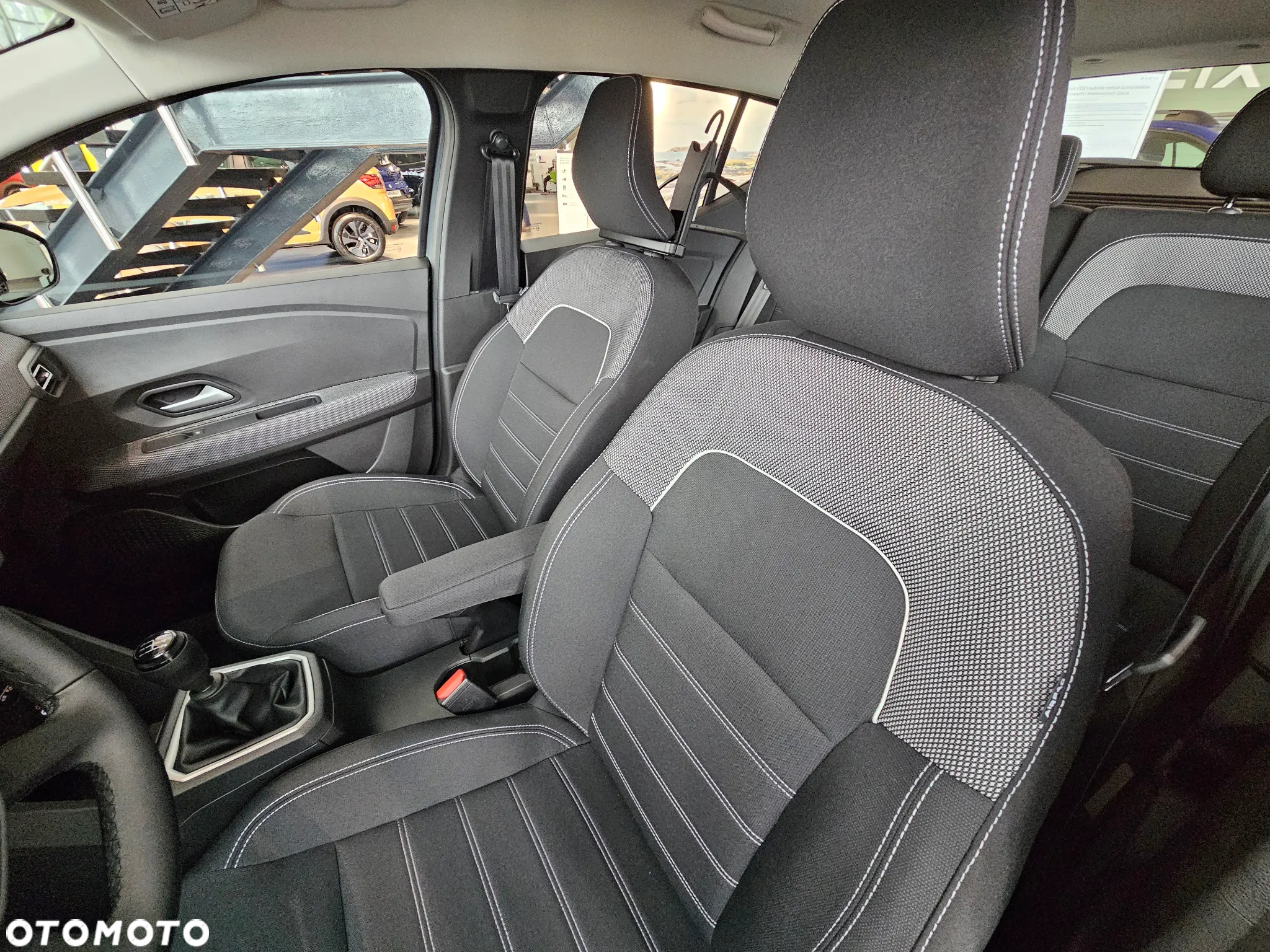 Dacia Sandero 1.0 TCe Expression - 11