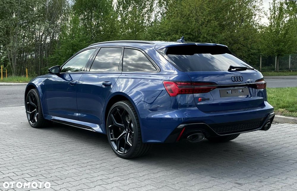 Audi RS6 Avant - 6