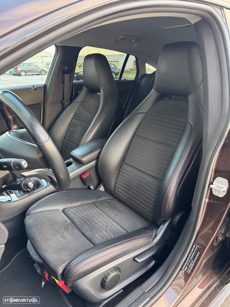 Mercedes-Benz CLA 180 d Shooting Brake AMG Line - 9