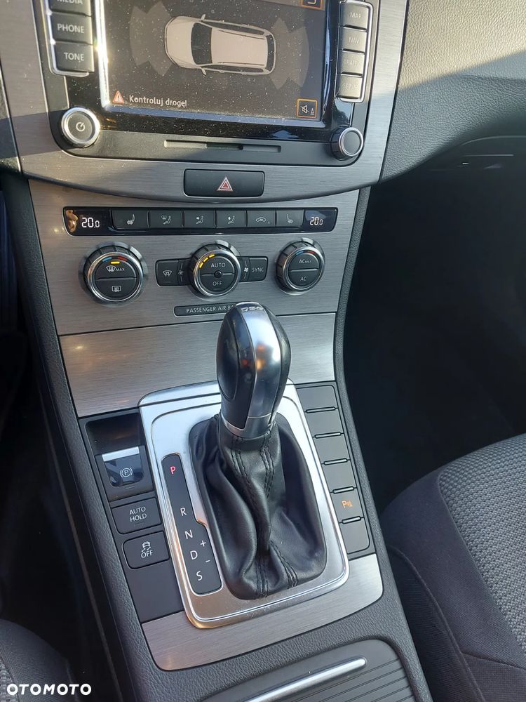 Volkswagen Passat Variant - 10