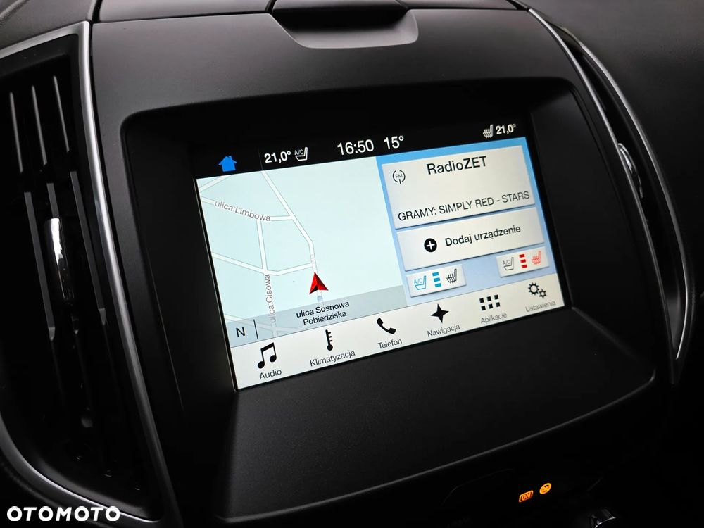 Ford S-Max - 11