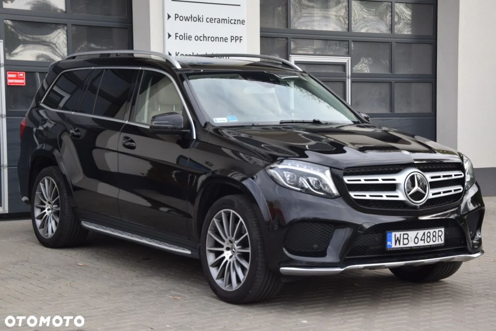 Mercedes-Benz GLS - 25